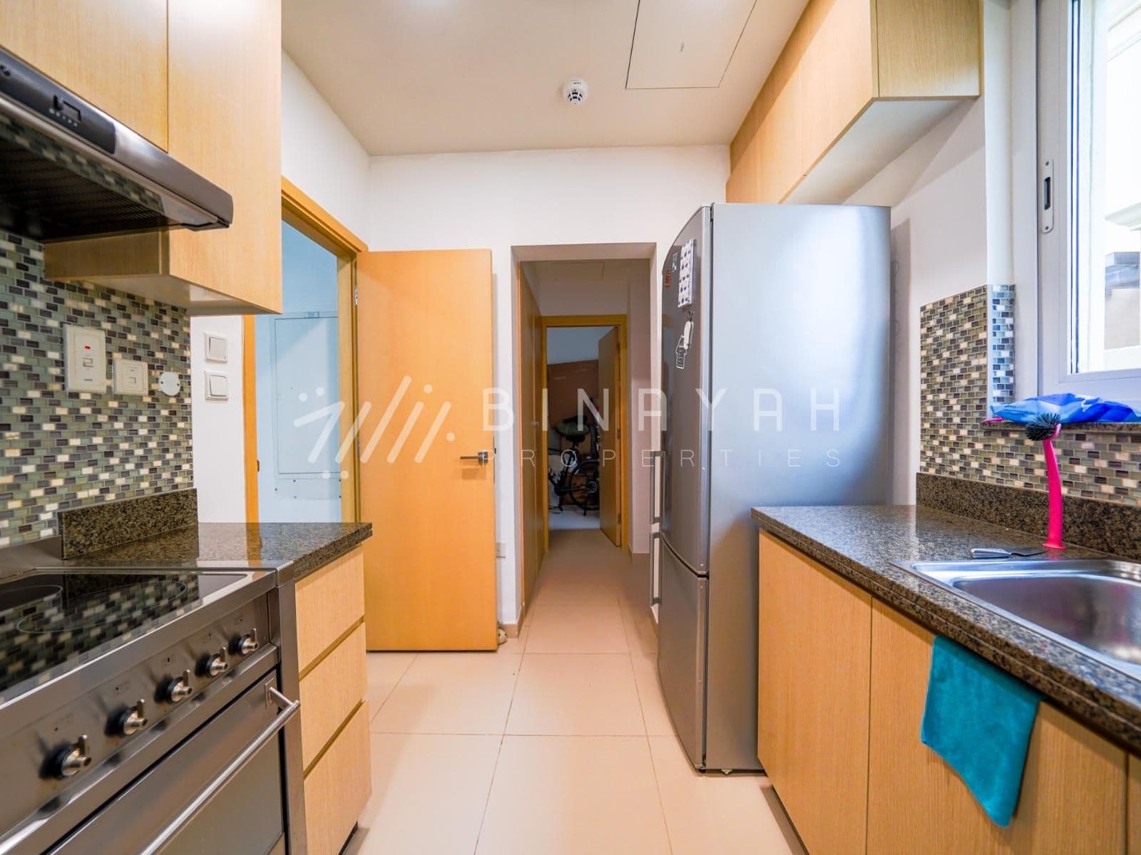 Beautiful Garden Prime Location Spacious - 6