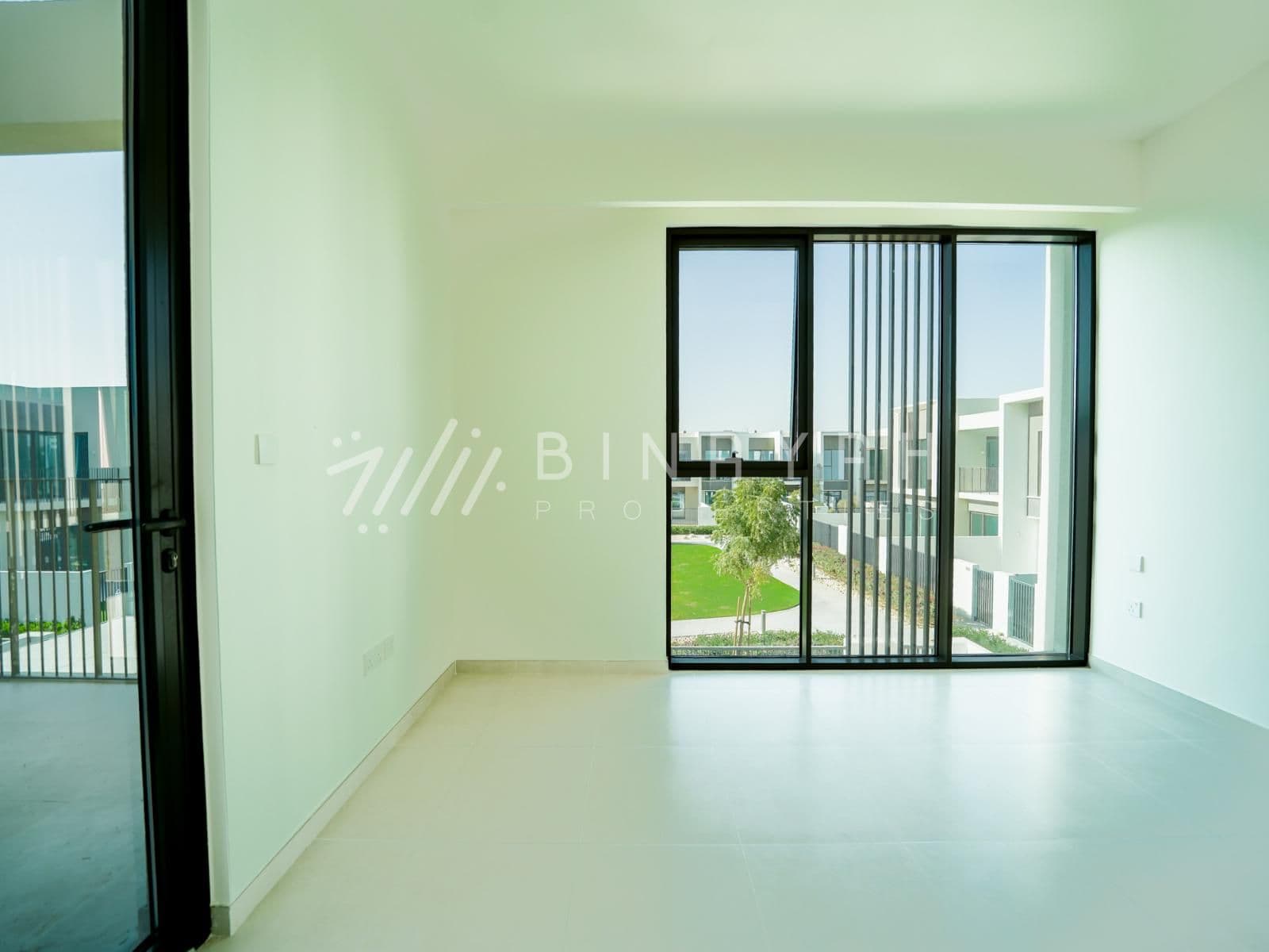 Brand New Vacant Near To Pool - 6