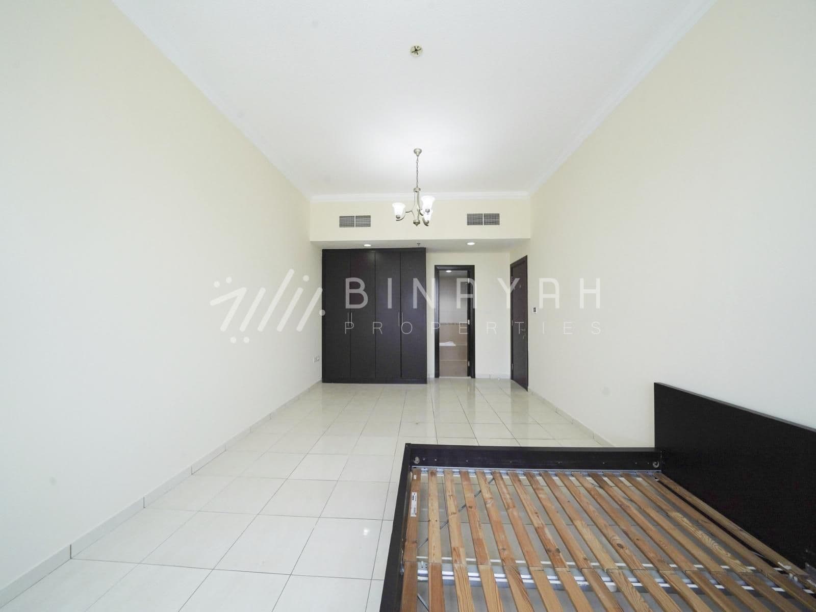 2 Bedroom Maid Spacious Vacant High Floor - 5