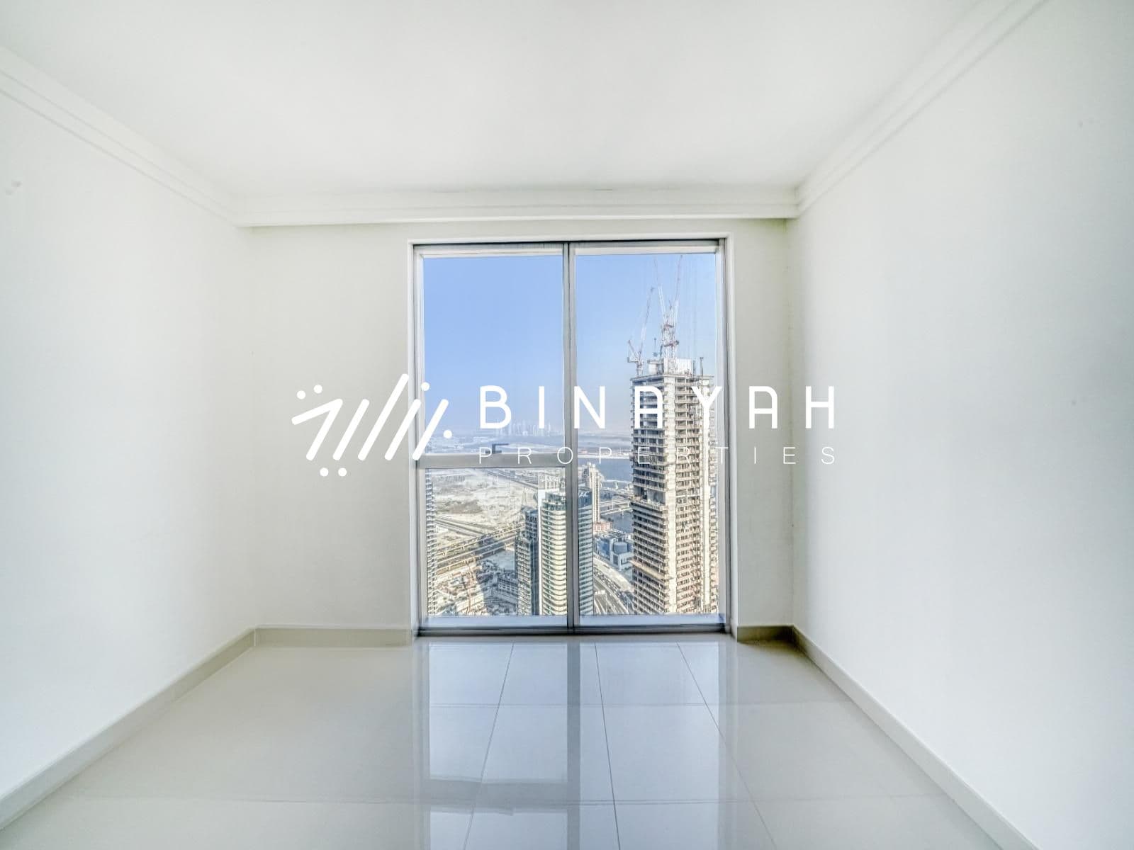 High Floor Semi Furnished Vacant - 6