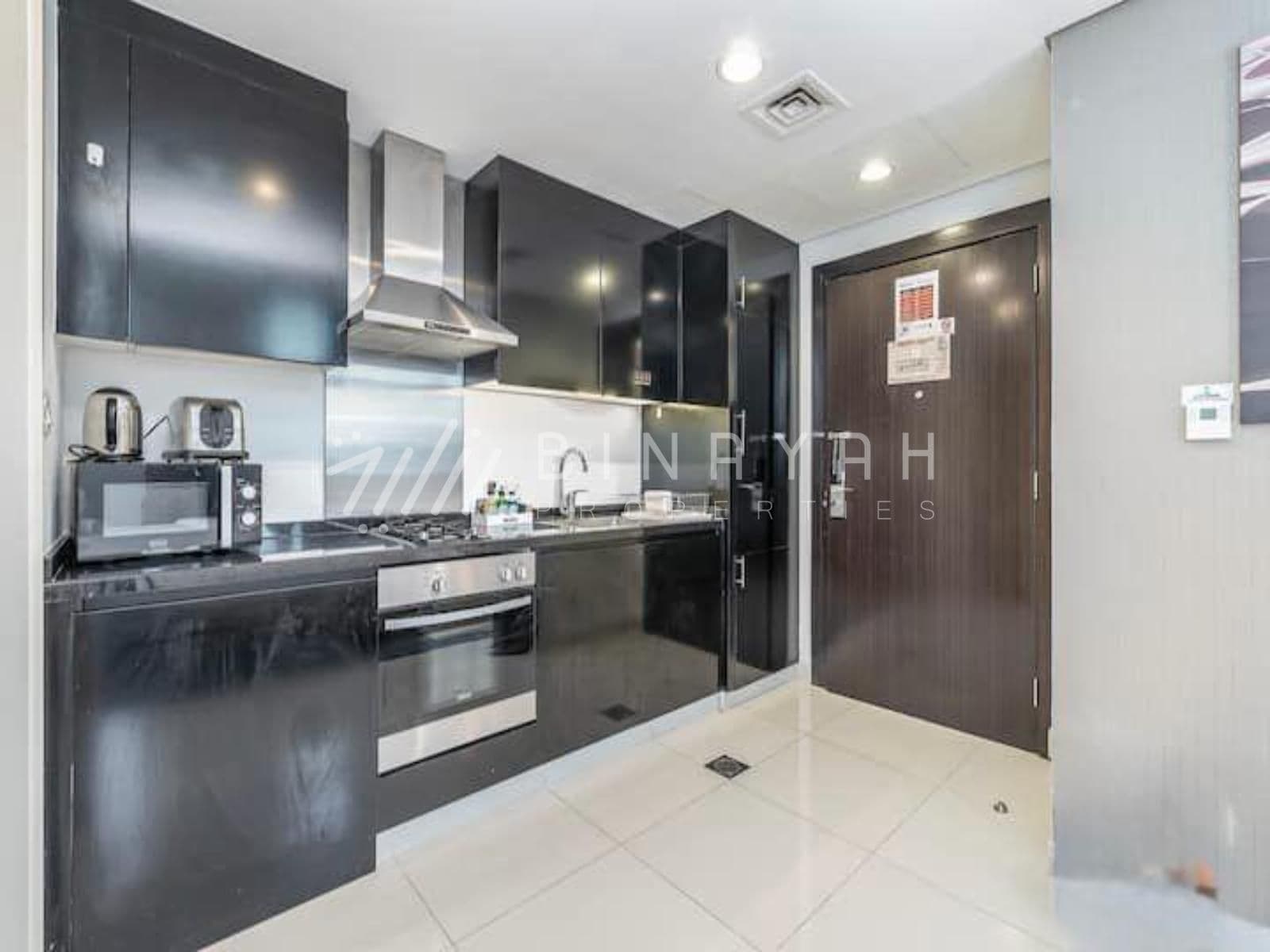 Executive Studio Spacious Fully Furnished - 6