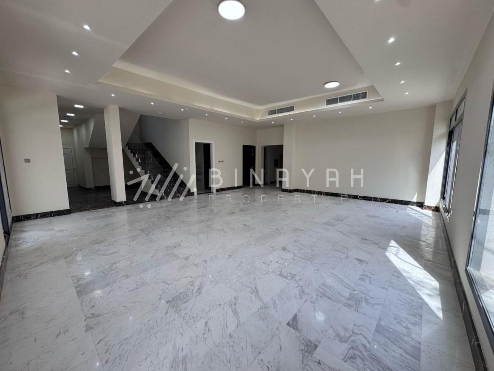 Luxurious 5 Bed Stand Alone Modern - 6
