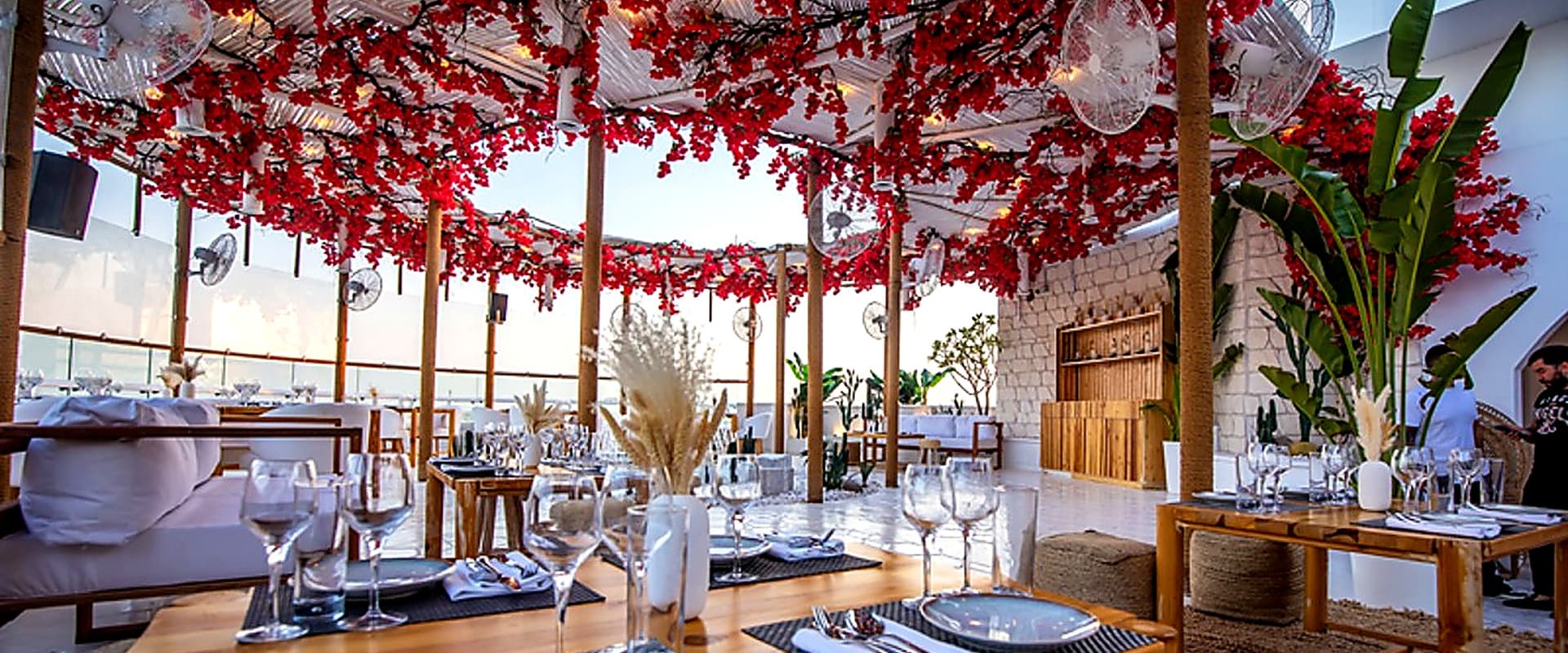Highest Restaurants Dubai: Top 10 Sky-High Dining Picks